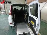 Toyota FUNCARGO лот № 4710 оценка 3  с аукциона в Японии 4