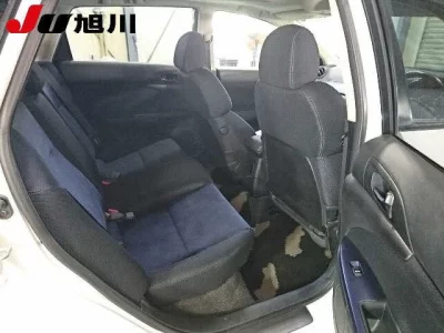 Toyota CALDINA  с аукциона в Японии