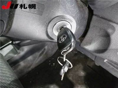 Toyota RACTIS  с аукциона в Японии