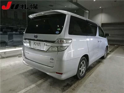 Toyota VELLFIRE  с аукциона в Японии