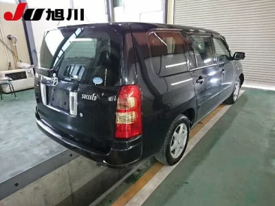 Toyota SUCCEED  с аукциона в Японии