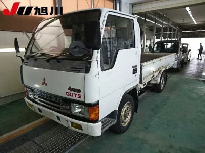Mitsubishi Fuso Canter