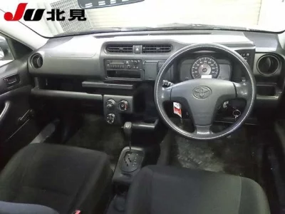 Toyota SUCCEED  с аукциона в Японии