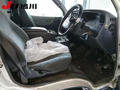 Toyota HIACE VAN  с аукциона в Японии