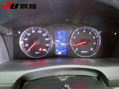 Toyota MARK X  с аукциона в Японии