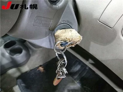 Toyota PLATZ  с аукциона в Японии