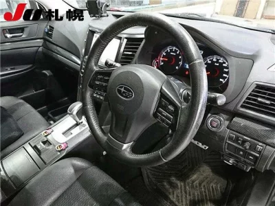 Subaru LEGACY B4