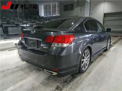Subaru LEGACY B4