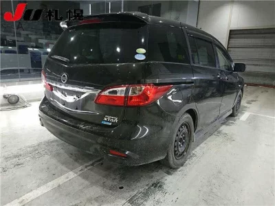 Nissan LAFESTA