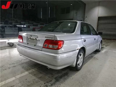 Toyota CARINA  с аукциона в Японии