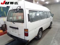 Nissan CARAVAN VAN лот № 7337 оценка R  с аукциона в Японии 1