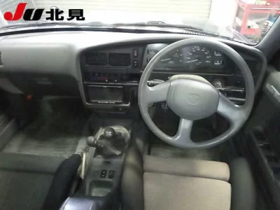 Toyota HILUX SURF  с аукциона в Японии