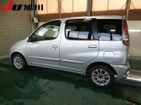 Toyota FUNCARGO лот № 4028 оценка R  с аукциона в Японии 5
