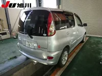 Toyota FUNCARGO лот № 4028 оценка R  с аукциона в Японии 1