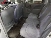 Toyota FUNCARGO лот № 6019 оценка 3  с аукциона в Японии 3