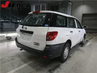 Nissan AD лот № 1051 оценка 3.5  с аукциона в Японии 1