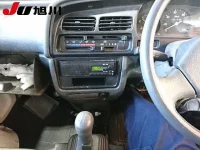 Suzuki CARRY TRUCK лот № 4723 оценка 3  с аукциона в Японии 9