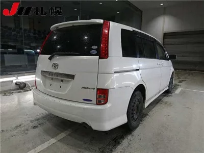 Toyota ISIS