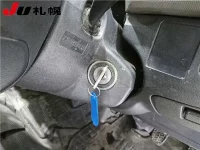 Toyota HIACE VAN лот № 2305 оценка R  с аукциона в Японии 3