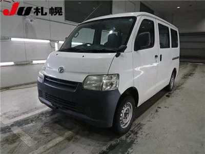 Toyota LITE ACE VAN  с аукциона в Японии
