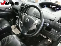 Nissan SERENA лот № 3055 оценка -  с аукциона в Японии 2