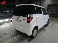 Honda ZEST лот № 98 оценка 3.5  с аукциона в Японии 1