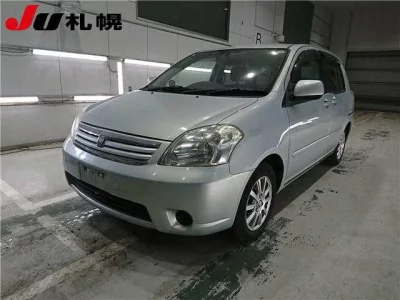 Toyota RAUM