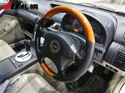 Nissan STAGEA  с аукциона в Японии