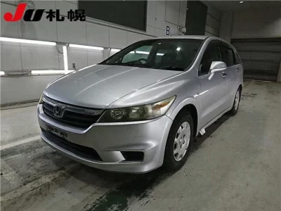 Honda STREAM  с аукциона в Японии