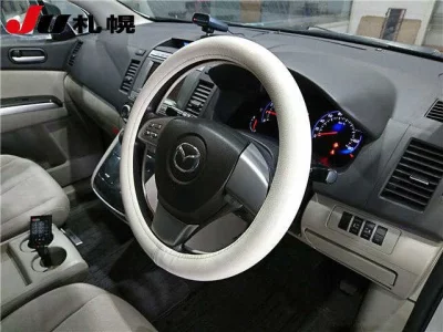 Mazda MPV  с аукциона в Японии