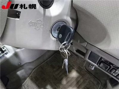 Mazda CAROL  с аукциона в Японии