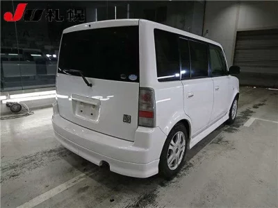 Toyota BB