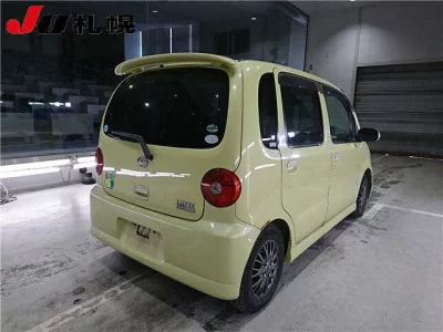 Daihatsu MOVE LATTE