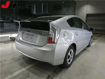Toyota PRIUS PHV