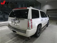 GM CADILLAC ESCALADE лот № 140 оценка R  с аукциона в Японии 1