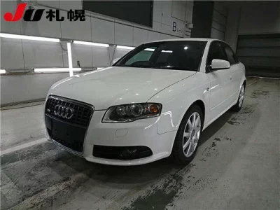Audi A4  с аукциона в Японии