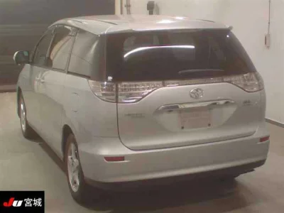 Toyota ESTIMA HYBRID