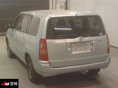 Toyota SUCCEED  с аукциона в Японии