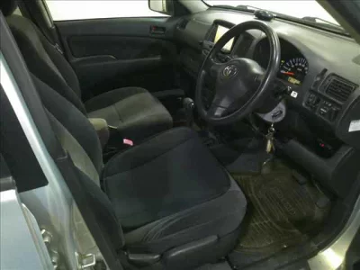 Toyota SUCCEED  с аукциона в Японии