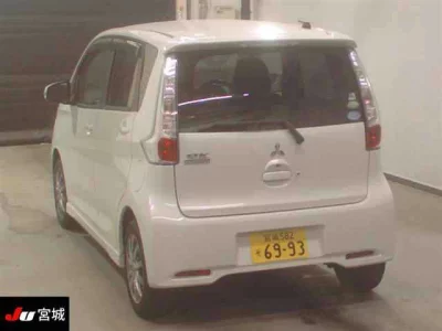 Mitsubishi EK CUSTOM