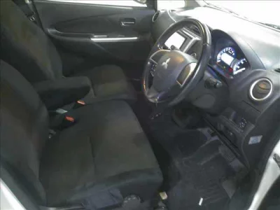 Mitsubishi EK CUSTOM