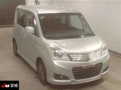 Mitsubishi DELICA D2