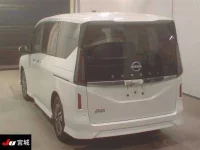 Nissan SERENA лот № 2024 оценка 3.5  с аукциона в Японии 1