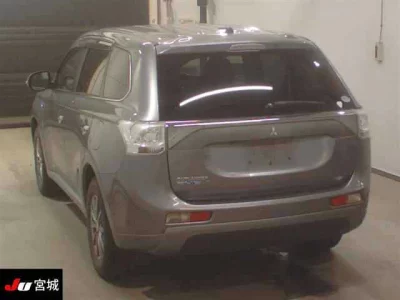 Mitsubishi OUTLANDER PHEV
