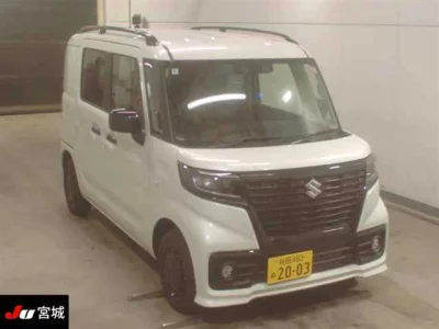 Suzuki SPACIA BASE