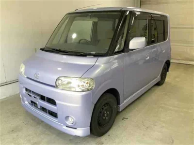 Daihatsu TANTO  с аукциона в Японии