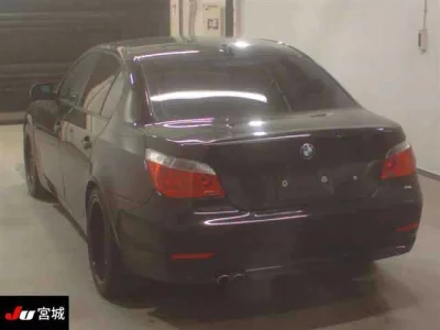 BMW 5-Series  с аукциона в Японии