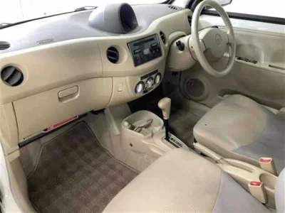 Daihatsu Esse  с аукциона в Японии