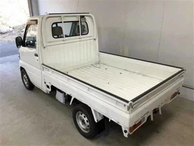Nissan CLIPPER TRUCK