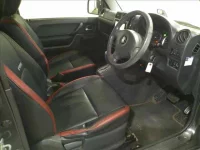 Suzuki JIMNY SIERRA лот № 2075 оценка 3  с аукциона в Японии 3